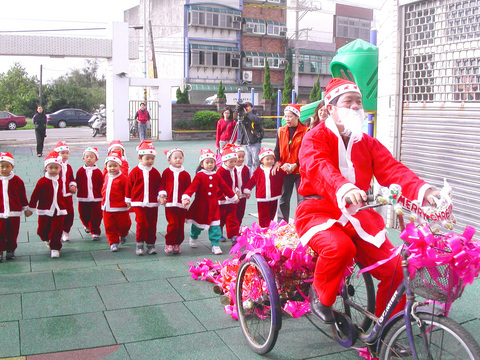 santa on bike