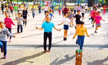 School&rsquo;s rope-skipping event raises NT$80,000