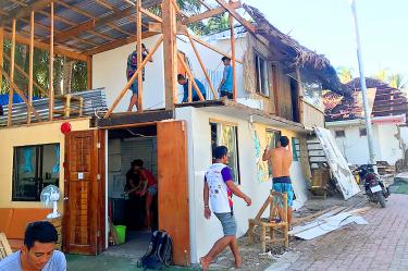 Fifty dead in Philippines after Phanfone