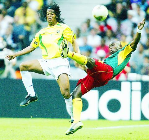 Cameroon Roars To Beat Jaded Brazil Taipei Times Cameroon Roars To Beat Jaded Brazil Taipei Times