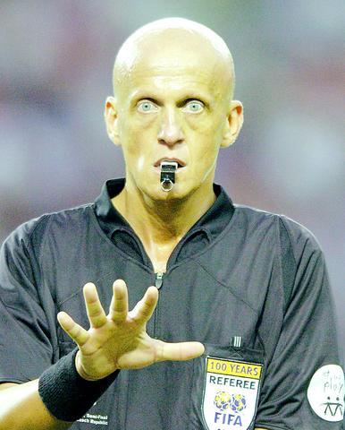 Referee great Pierluigi Collina says Manchester United's 1999