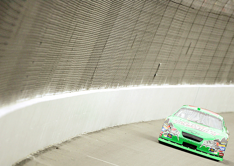 Hollywood Uses Nascar Race To Promote New Film Taipei Times