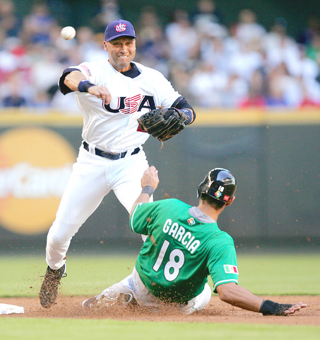 US shuts out Mexico in Classic - Taipei Times