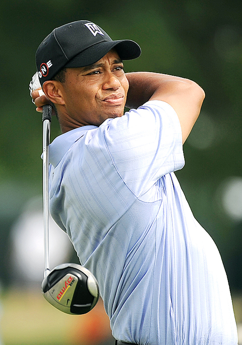 woods takes unblemished lead in pga - taipei times