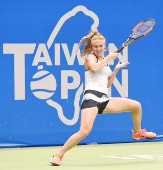 siniakova proved too hot to handle for chan chin-wei and nicole