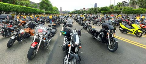 motor bicycling