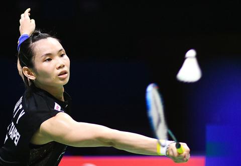Tai advances to quarters - Taipei Times