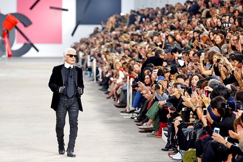 Fashion ‘Kaiser’ Karl Lagerfeld dies, aged 85 - Taipei Times