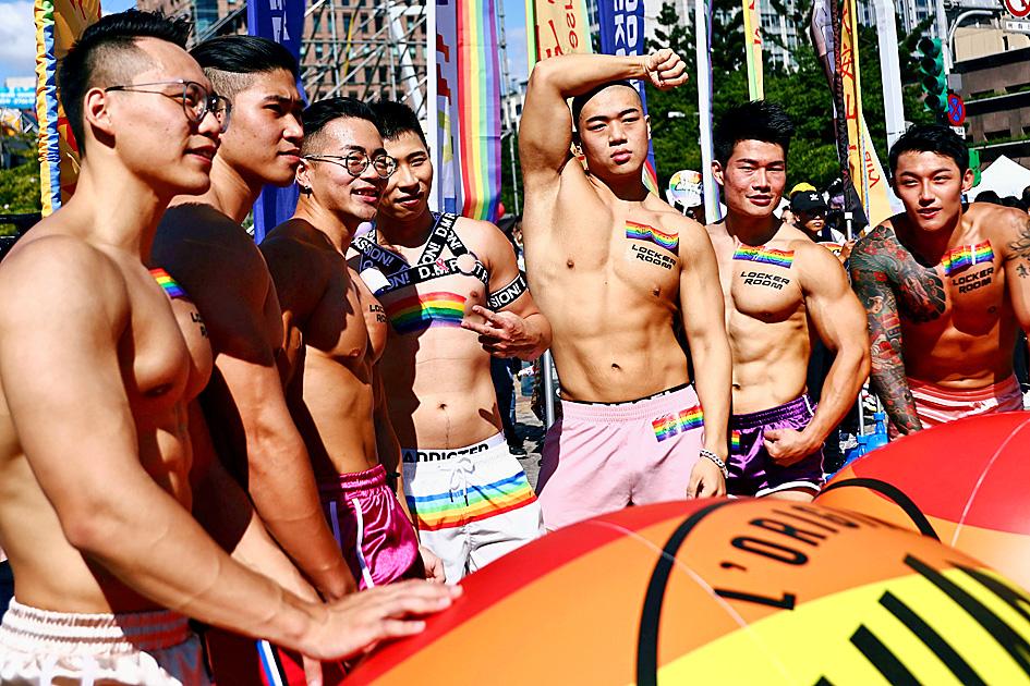 gay travel in taiwan