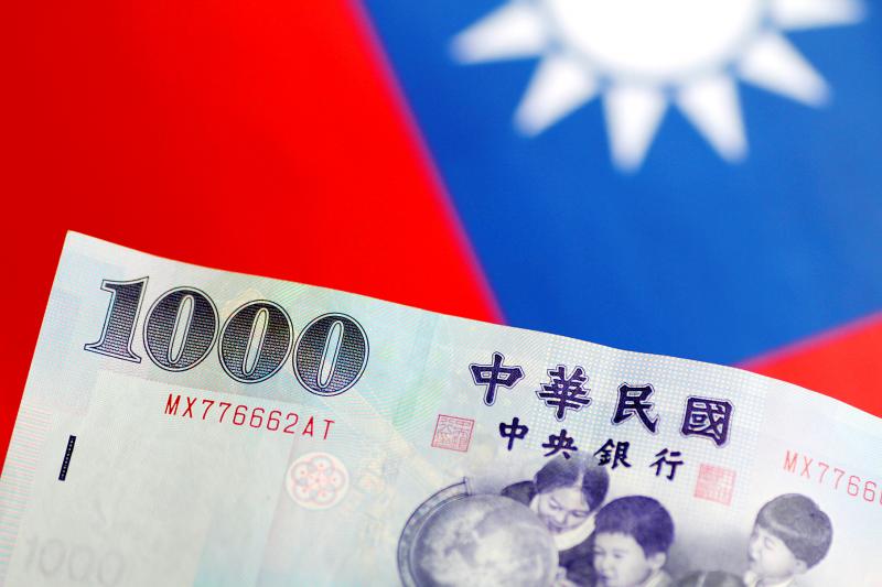 local-currency-soars-to-intraday-high-of-nt-27-973-taipei-times