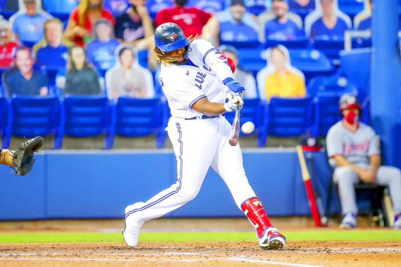 Guerrero Jr. hits 2 HRs, Blue Jays beat Giants 7-3