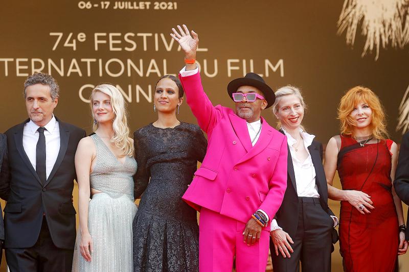 Photo of Spike Lee, « Annette » donne le coup d’envoi du 74e Festival de Cannes