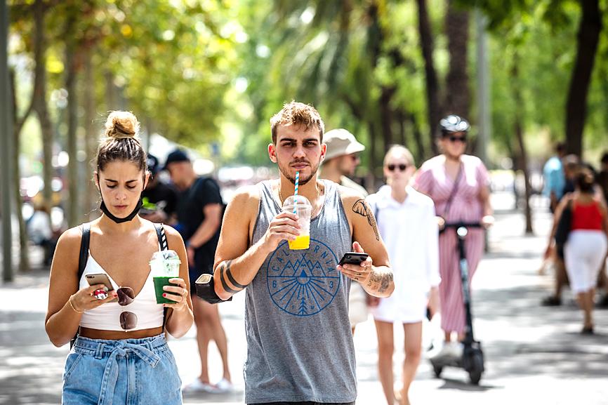 El gobierno español está sintiendo el calor por los altos precios de la electricidad