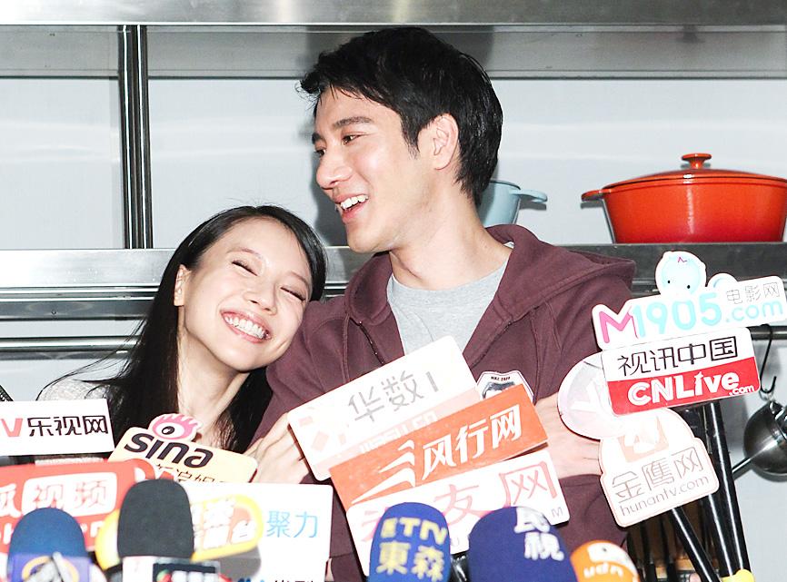 Chinese companies drop Wang Leehom for alleged infidelity - Taipei Times