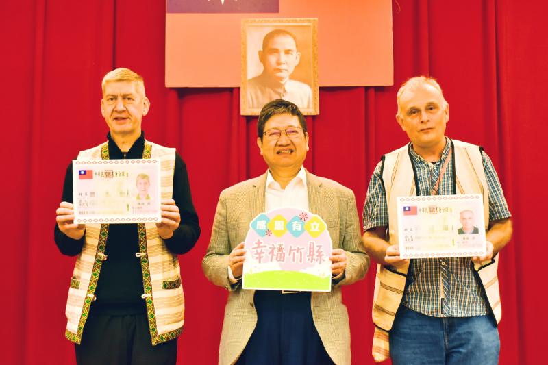 Belgische priesters geëerd voor hun werk in Hsinchu