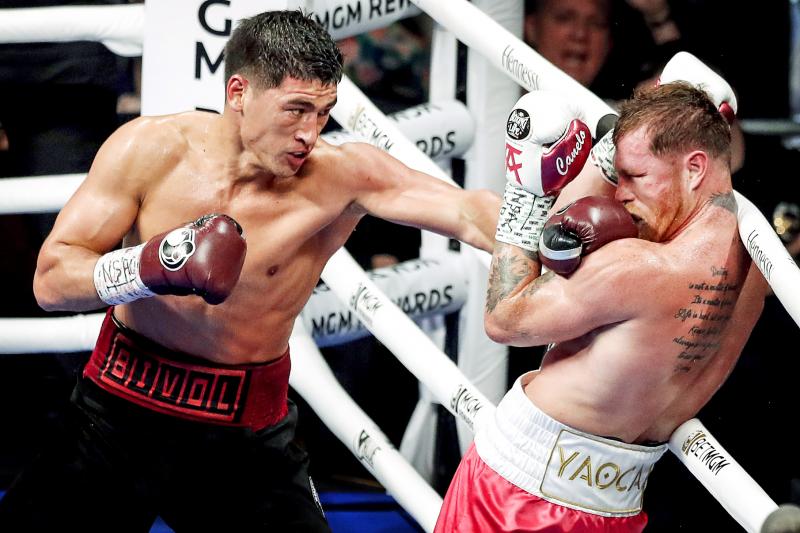 Dmitry Bivol (Russia) vs Canelo Alvarez (Mexico)