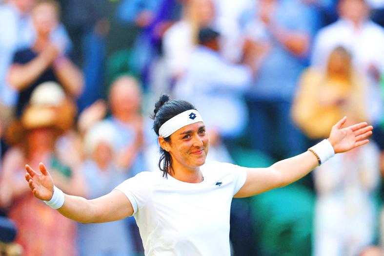 Djokovic nelle semifinali di Wimbledon