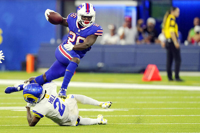 bills game on thursday
