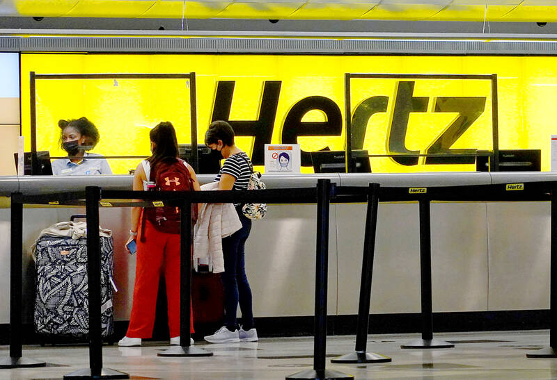 Hertz to purchase 175,000 EVs from GM through 2027 Taipei Times