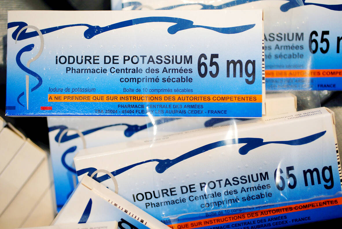 How iodine tablets block some nuclear radiation 碘片如何預防部分核輻射 Taipei Times