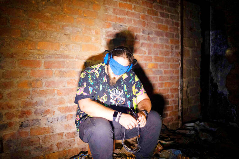 S. Africa’s ghost hunters look for clues in dark rooms Taipei Times