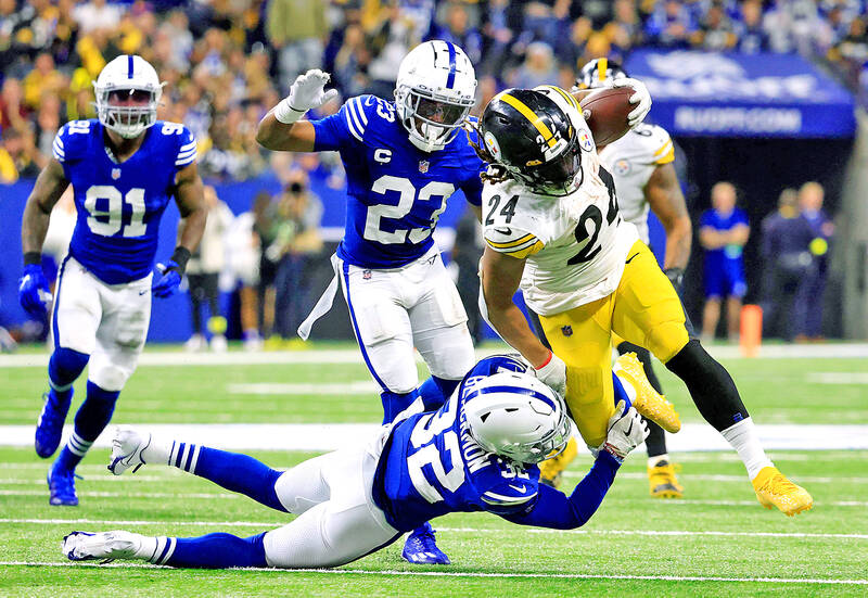 Snell saves Steelers in tight win over Colts - Taipei Times