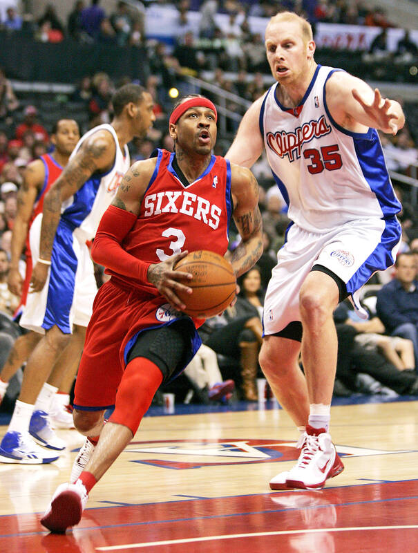 Allen Iverson  Basketball photography, Nba pictures, Allen iverson