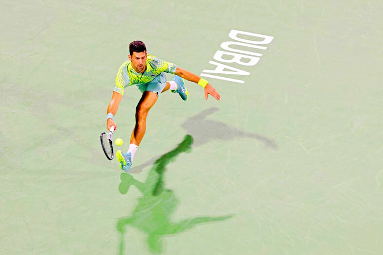 Flawless Djokovic downs Hurkacz to reach Dubai semi-finals