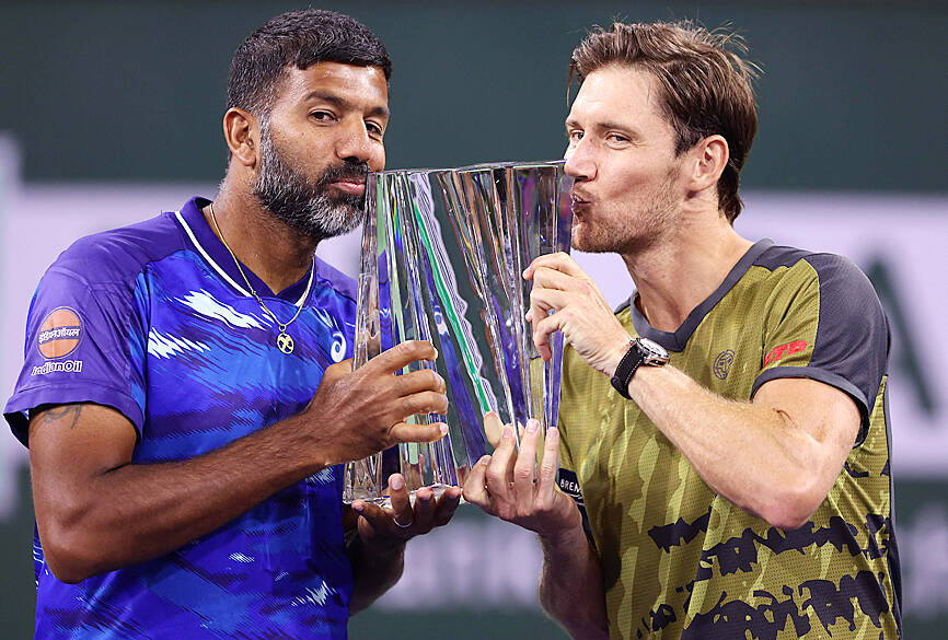Coffee-powered Bopanna becomes oldest Masters champ