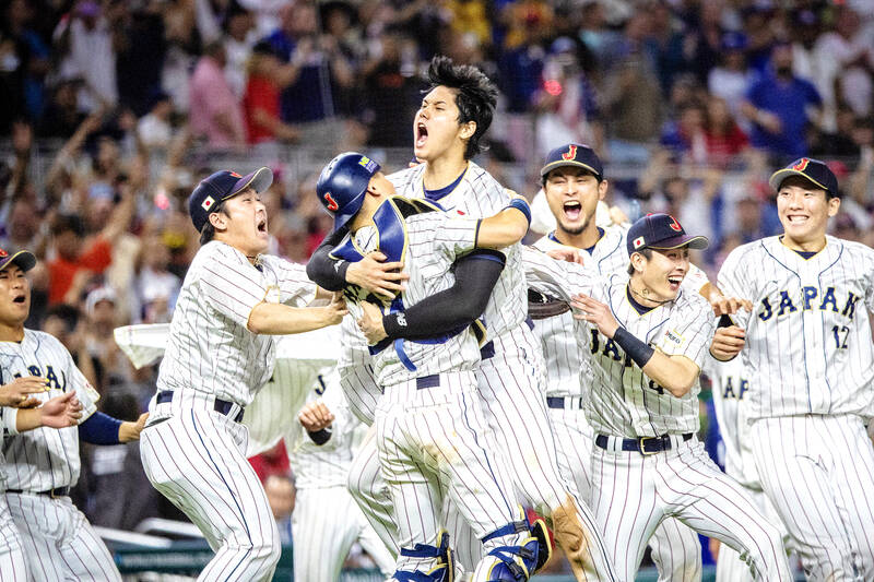 Ohtani fans Trout, Japan tops US 3-2 for WBC championship