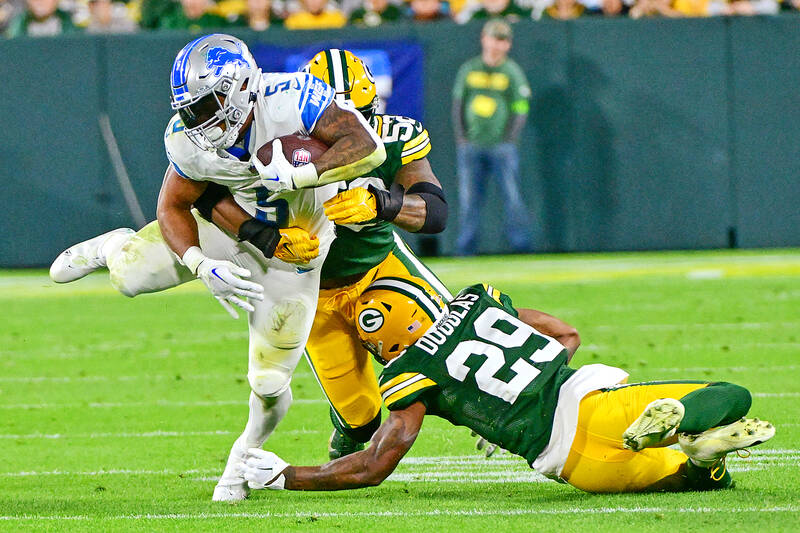 green bay detroit game