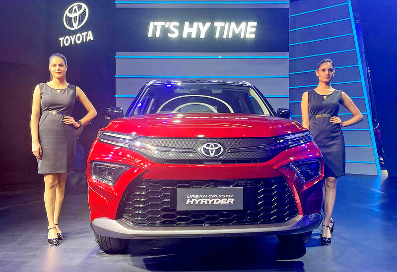 Toyota lobbies India to cut hybrid vehicle taxes: letter