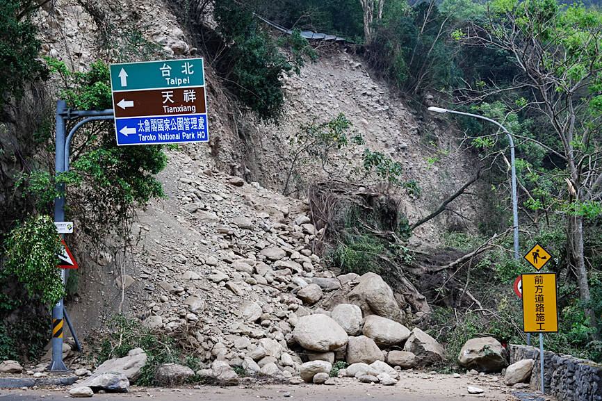 taiwan tourist shuttle hualien