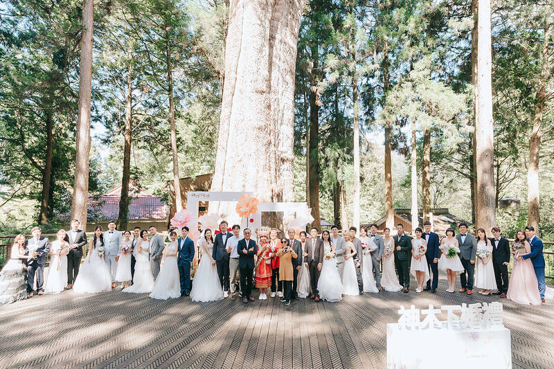 Wedding bells Taipei Times