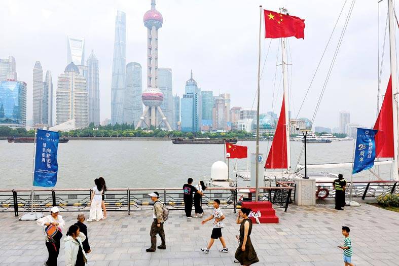 Academics call for China trip ban