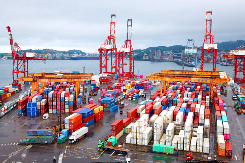 Economy to grow 4.45 percent: DGBAS